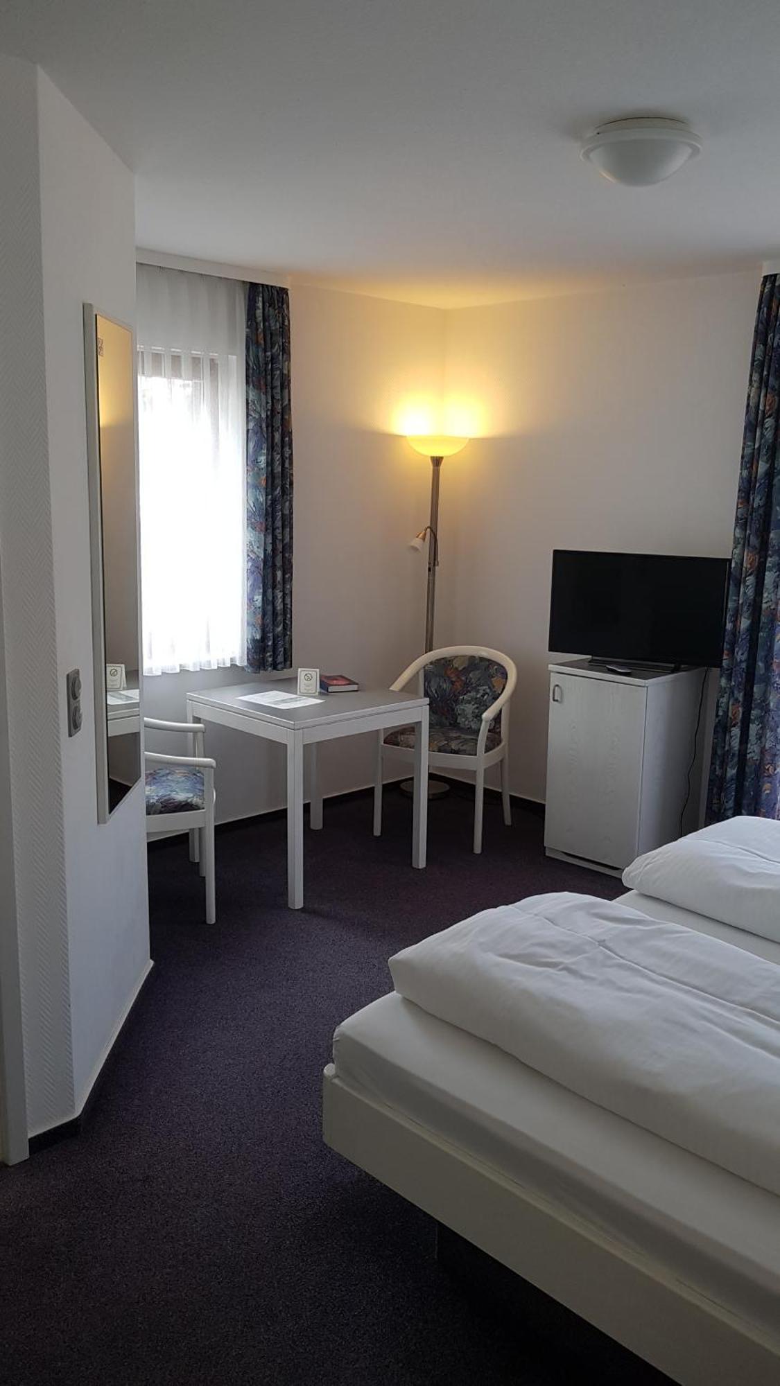 Hotel Gasthof Traube Kernen Екстер'єр фото
