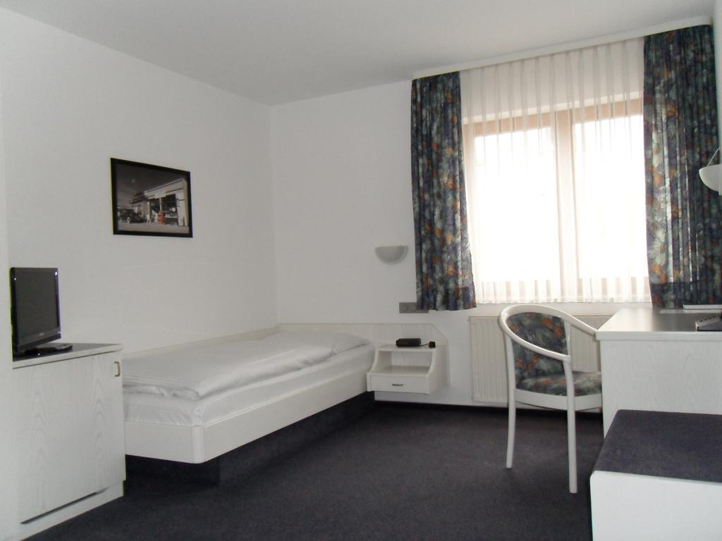 Hotel Gasthof Traube Kernen Екстер'єр фото